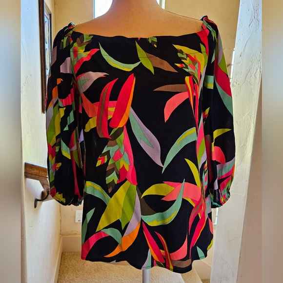 Trina Turk Equinox Off the Shoulder Top Floral Size Small - Picture 2 of 6